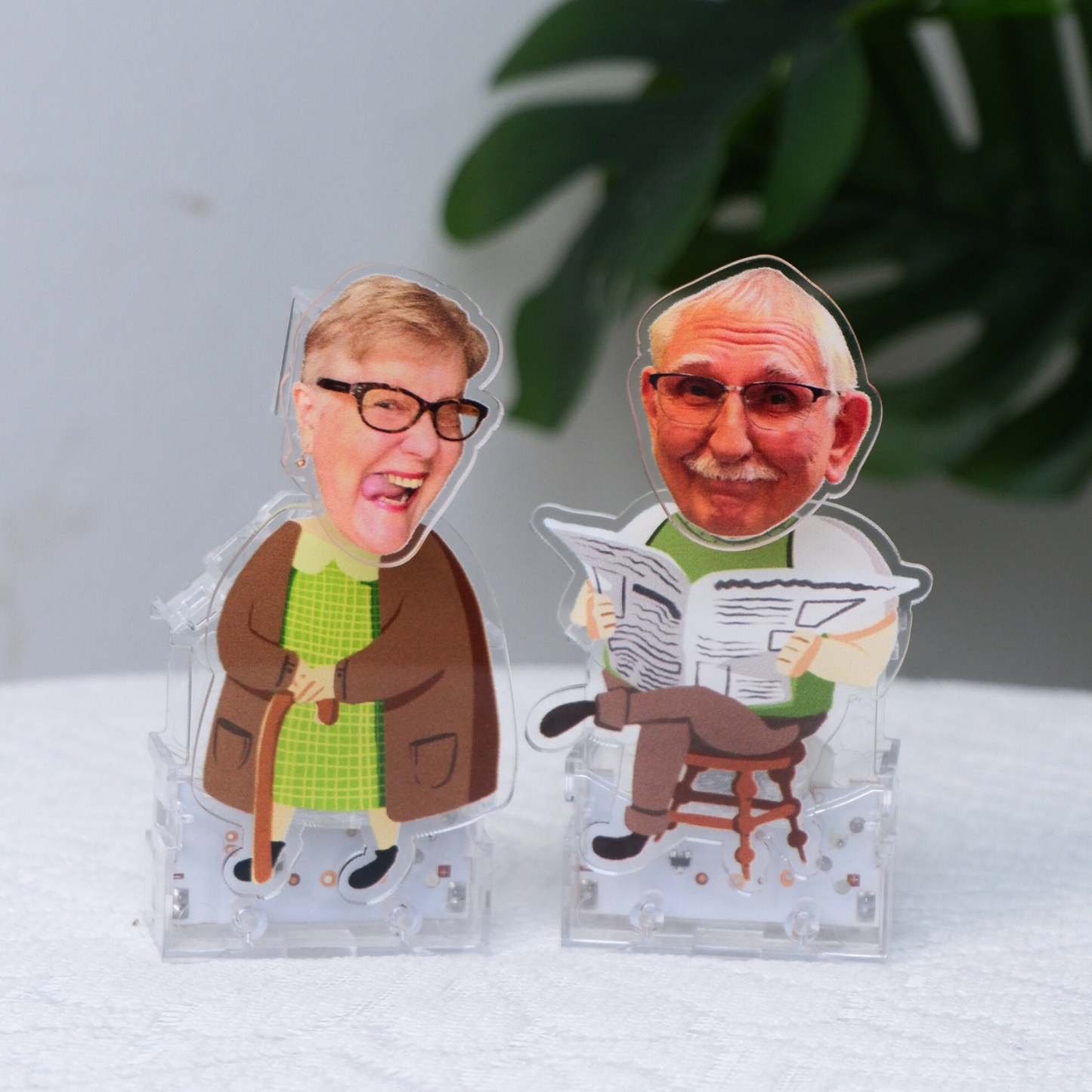 Still Nodding for Each Other – Funny Bobblehead Standee